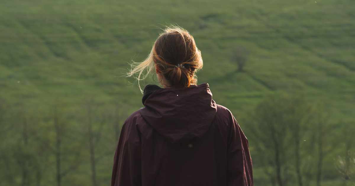 Corta Vento Feminino: A Tendência que Conquista o Mercado da Moda e Empreendedorismo