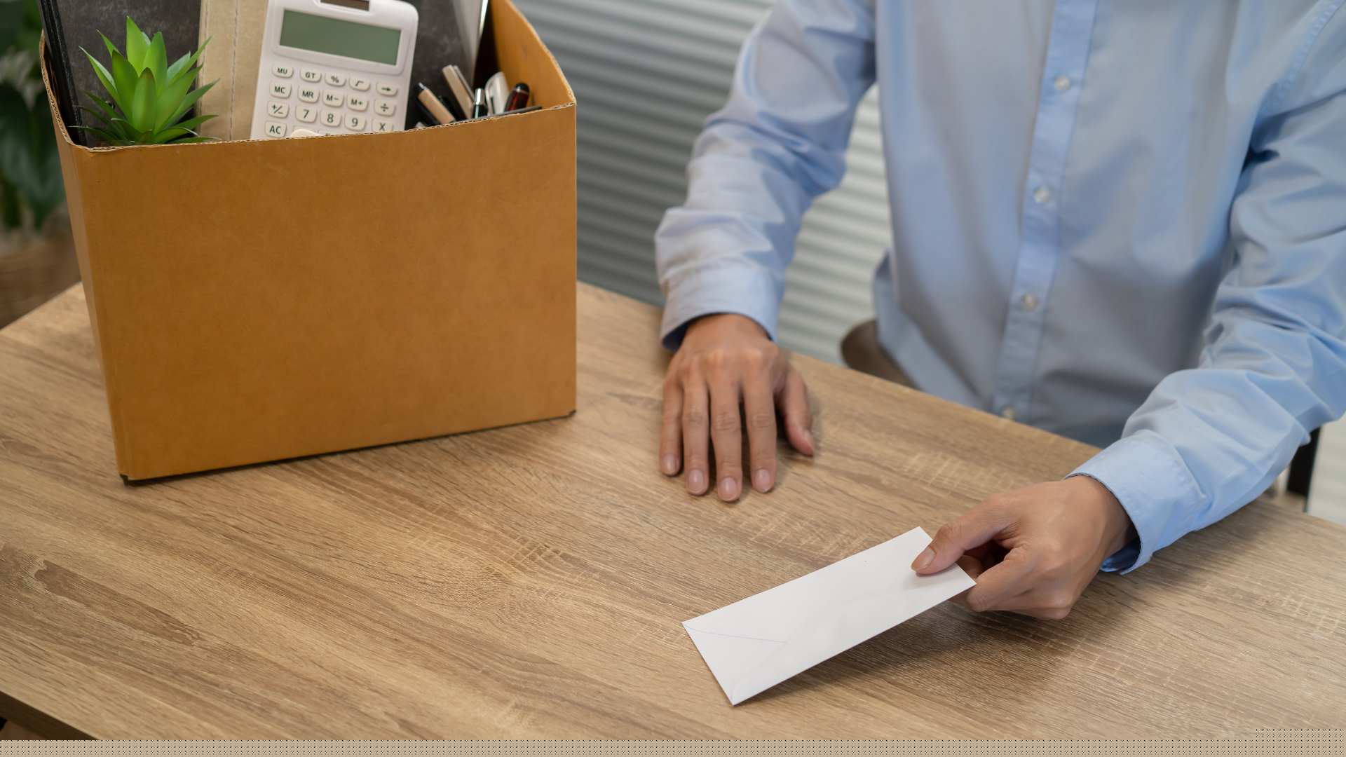 Estratégias para comunicar sua saída com elegância no empreendedorismo