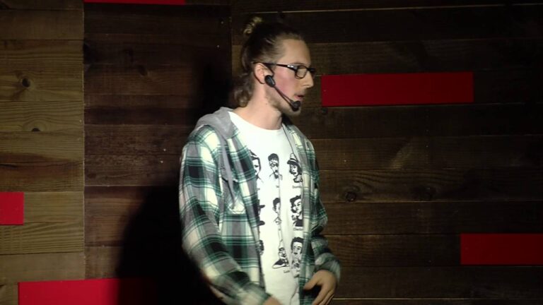 O preço de um sonho: insights sobre empreendedorismo por Arthur Dambros | TEDxLaçador